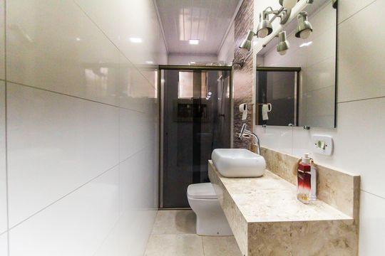 Banheiro de casa para alugar com 2 quartos, 60m² em Vila Progresso (zona Leste), São Paulo