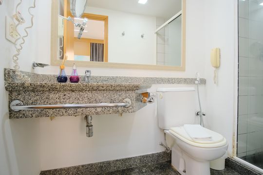 Banheiro de kitnet/studio à venda com 1 quarto, 29m² em Tatuapé, São Paulo