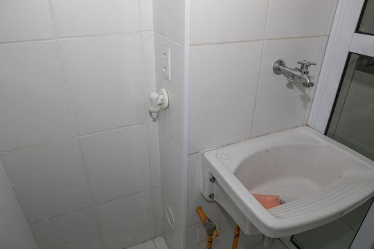 Cozinha e Área de Serviço de apartamento à venda com 1 quarto, 33m² em Barra Funda, São Paulo