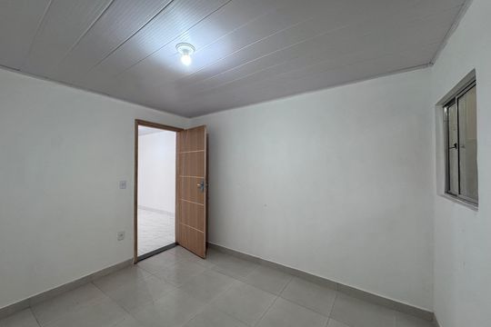 Suíte de apartamento para alugar com 1 quarto, 60m² em Barra de Guaratiba, Rio de Janeiro