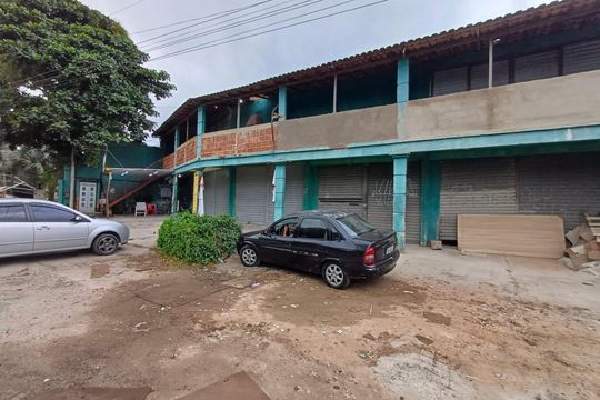 Fachada de apartamento para alugar com 1 quarto, 60m² em Barra de Guaratiba, Rio de Janeiro