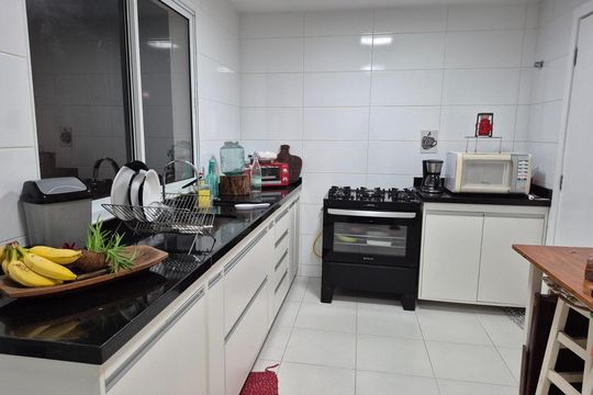 Cozinha de casa à venda com 4 quartos, 140m² em Vargem Grande, Rio de Janeiro
