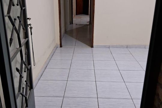 Sala de casa à venda com 1 quarto, 60m² em Cipava, Osasco