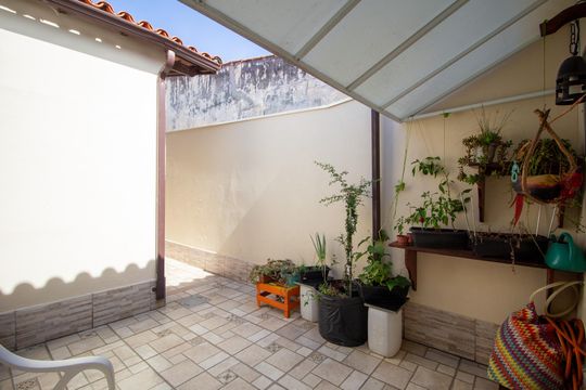 Quintal de casa para alugar com 1 quarto, 24m² em Jardim Santa Rosália, Sorocaba