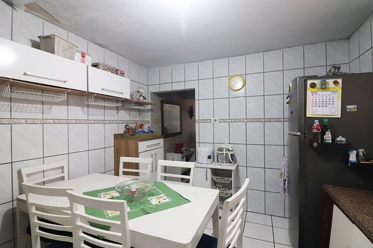 Cozinha  de casa à venda com 2 quartos, 220m² em Jardim Irene, São Bernardo do Campo