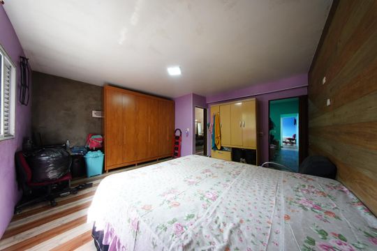 Suíte de casa à venda com 3 quartos, 330m² em Vila Cisper, São Paulo