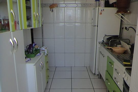 Cozinha de apartamento à venda com 2 quartos, 58m² em Dic IV (Conjunto Habitacional Lech Walesa), Campinas