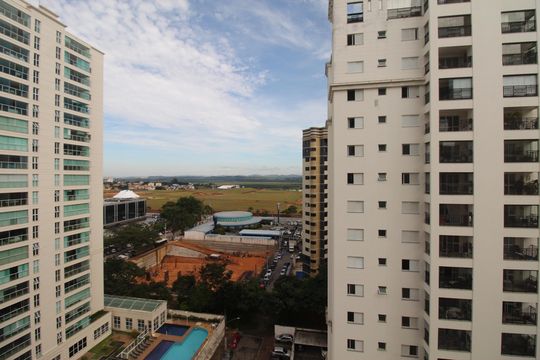 Suíte de apartamento para alugar com 1 quarto, 52m² em Parque Residencial Aquarius, São José dos Campos