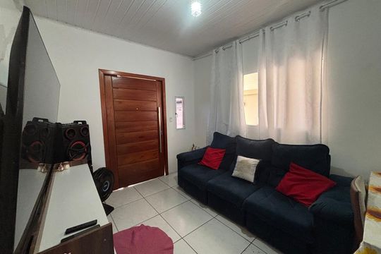 Sala de casa à venda com 2 quartos, 100m² em São Miguel, São Leopoldo