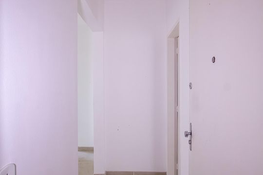 Entrada de apartamento para alugar com 2 quartos, 65m² em Brasilândia, São Gonçalo