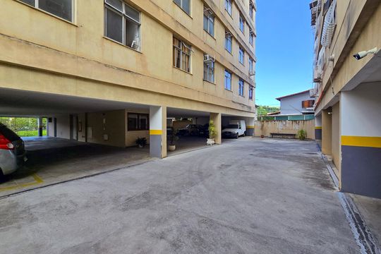 Área comum de apartamento para alugar com 2 quartos, 65m² em Brasilândia, São Gonçalo