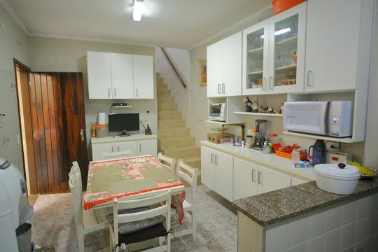 Cozinha  de casa à venda com 3 quartos, 250m² em Ferrazópolis, São Bernardo do Campo