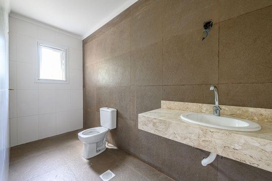 Casa 10 de casa à venda com 3 quartos, 294m² em Tristeza, Porto Alegre