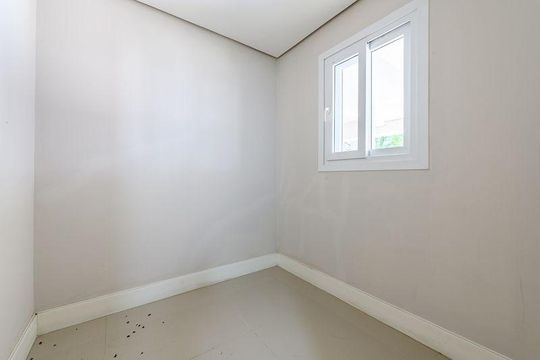 Casa 10 de casa à venda com 3 quartos, 294m² em Tristeza, Porto Alegre