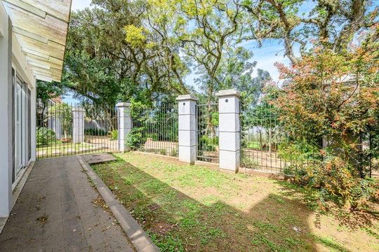 Casa 10 de casa à venda com 3 quartos, 294m² em Tristeza, Porto Alegre