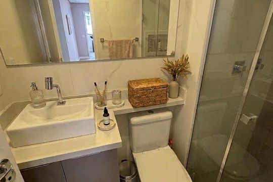 Banheiro de apartamento à venda com 2 quartos, 46m² em Cidade Mãe do Céu, São Paulo