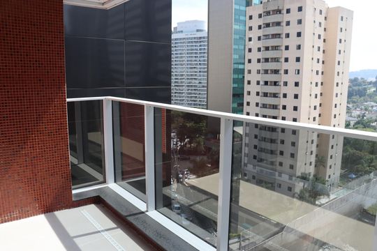 Varanda da Sala de apartamento à venda com 1 quarto, 55m² em Alphaville, Barueri