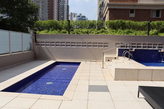 Área comum - Piscina de apartamento à venda com 1 quarto, 55m² em Alphaville, Barueri