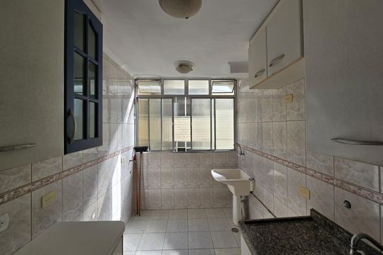 Cozinha e Área de Serviço de apartamento para alugar com 2 quartos, 60m² em Centro, Guarulhos