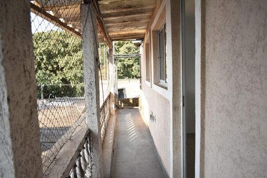 Entrada de casa para alugar com 2 quartos, 50m² em Bosque da Saúde, São Paulo