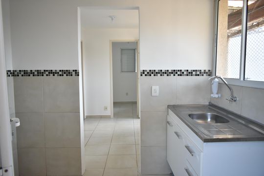 Cozinha de casa para alugar com 2 quartos, 50m² em Bosque da Saúde, São Paulo
