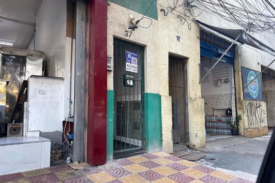 Fachada de casa para alugar com 2 quartos, 50m² em Bosque da Saúde, São Paulo