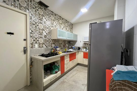 Cozinh de apartamento à venda com 2 quartos, 73m² em Copacabana, Rio de Janeiro