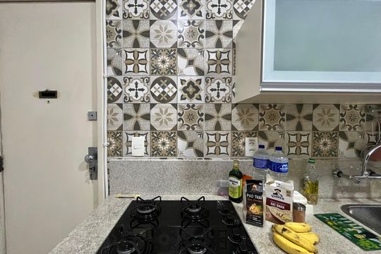 Cozinha de apartamento à venda com 2 quartos, 73m² em Copacabana, Rio de Janeiro