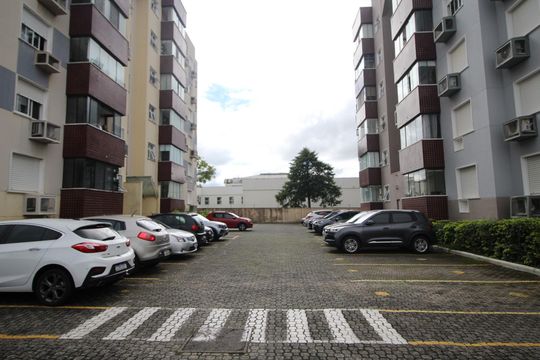 Garagem de apartamento à venda com 2 quartos, 68m² em Jardim Itu, Porto Alegre
