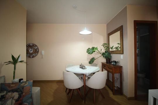 Sala de Jantar de apartamento à venda com 2 quartos, 68m² em Jardim Itu, Porto Alegre