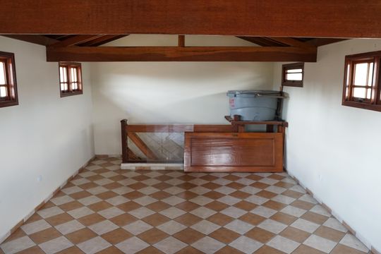 Soton de casa à venda com 3 quartos, 350m² em Parque Renato Maia, Guarulhos