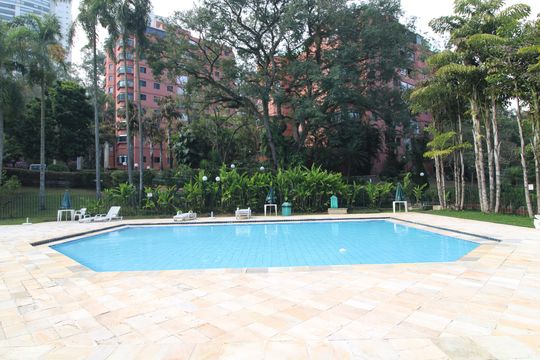 Apartamento à venda com 4 quartos, 116m² em Jardim Marajoara, São Paulo