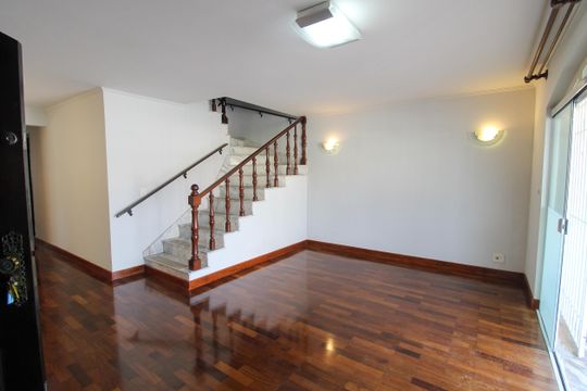 Sala de casa para alugar com 3 quartos, 230m² em Butantã, São Paulo