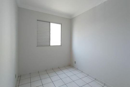 Apartamento para alugar com 3 quartos, 82m² em Santa Mônica, Uberlândia