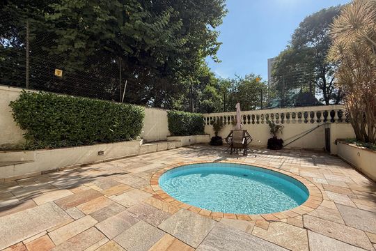 Piscina  de apartamento à venda com 4 quartos, 320m² em Brooklin, São Paulo