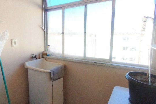Área de serviço de apartamento para alugar com 1 quarto, 44m² em Jardim Dona Leopoldina, Porto Alegre