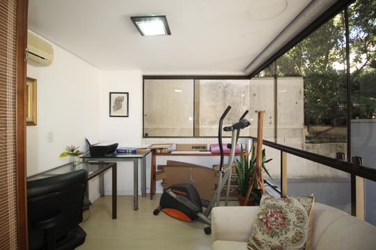 Escritório de apartamento à venda com 3 quartos, 114m² em Petrópolis, Porto Alegre