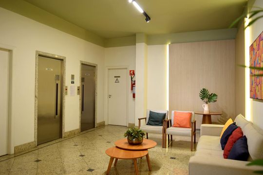 Hall social de apartamento à venda com 2 quartos, 61m² em Pinheiros, São Paulo
