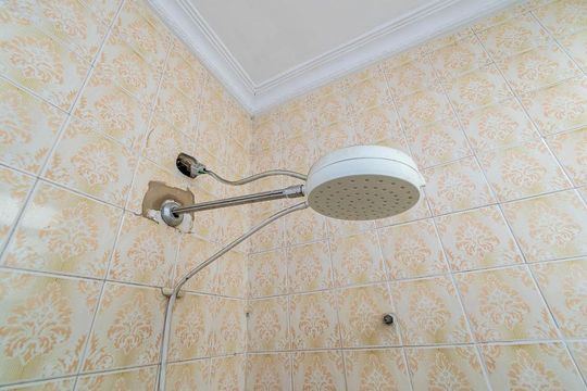 Banheiro de apartamento à venda com 2 quartos, 80m² em Brás de Pina, Rio de Janeiro
