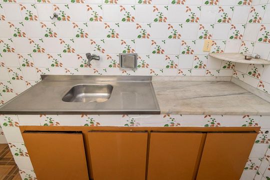 Cozinha de apartamento à venda com 2 quartos, 80m² em Brás de Pina, Rio de Janeiro