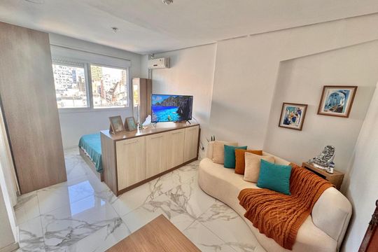 Studio  de kitnet/studio à venda com 1 quarto, 32m² em Centro Histórico, Porto Alegre