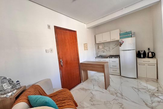 Kitnet/Studio à venda com 1 quarto, 32m² em Centro Histórico, Porto Alegre