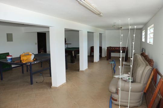 Casa para alugar com 3 quartos, 400m² em Santana, Cotia