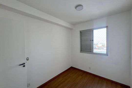 Quarto 1 de apartamento à venda com 2 quartos, 60m² em Picanço, Guarulhos