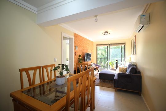 Sala de apartamento à venda com 2 quartos, 58m² em Mont’serrat, Porto Alegre