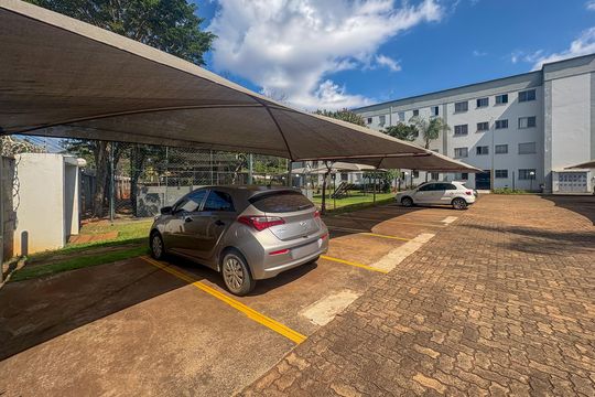 Garagem de apartamento para alugar com 2 quartos, 45m² em Jardim Helena, Ribeirão Preto