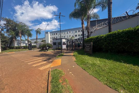 Fachada de apartamento para alugar com 2 quartos, 45m² em Jardim Helena, Ribeirão Preto