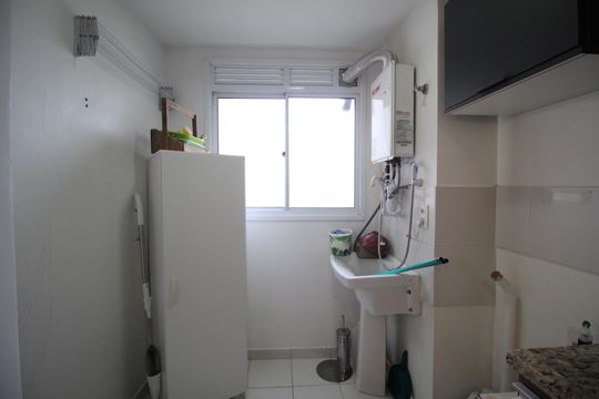 Área de Serviço de apartamento à venda com 3 quartos, 68m² em Jardim Carvalho, Porto Alegre