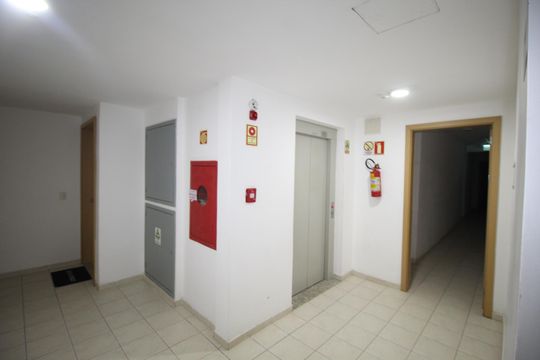 Área comum de apartamento à venda com 3 quartos, 68m² em Jardim Carvalho, Porto Alegre