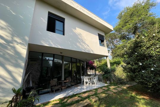 Varanda de casa de condomínio para alugar com 4 quartos, 200m² em Chácara das Paineiras, Cotia